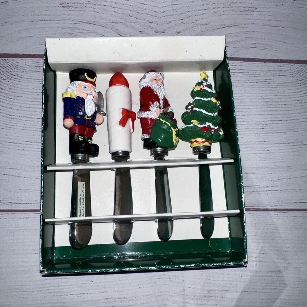 Boston Warehouse 4 Cheese Hors D'oeuvre Dessert Spreaders Christmas